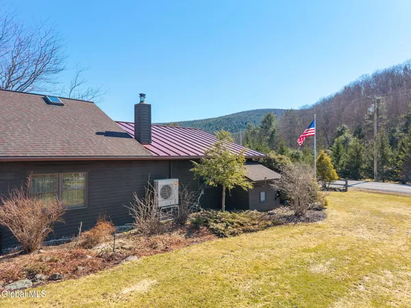 $850,000 | 580 Ecker Hollow Road, Schoharie, NY 12157