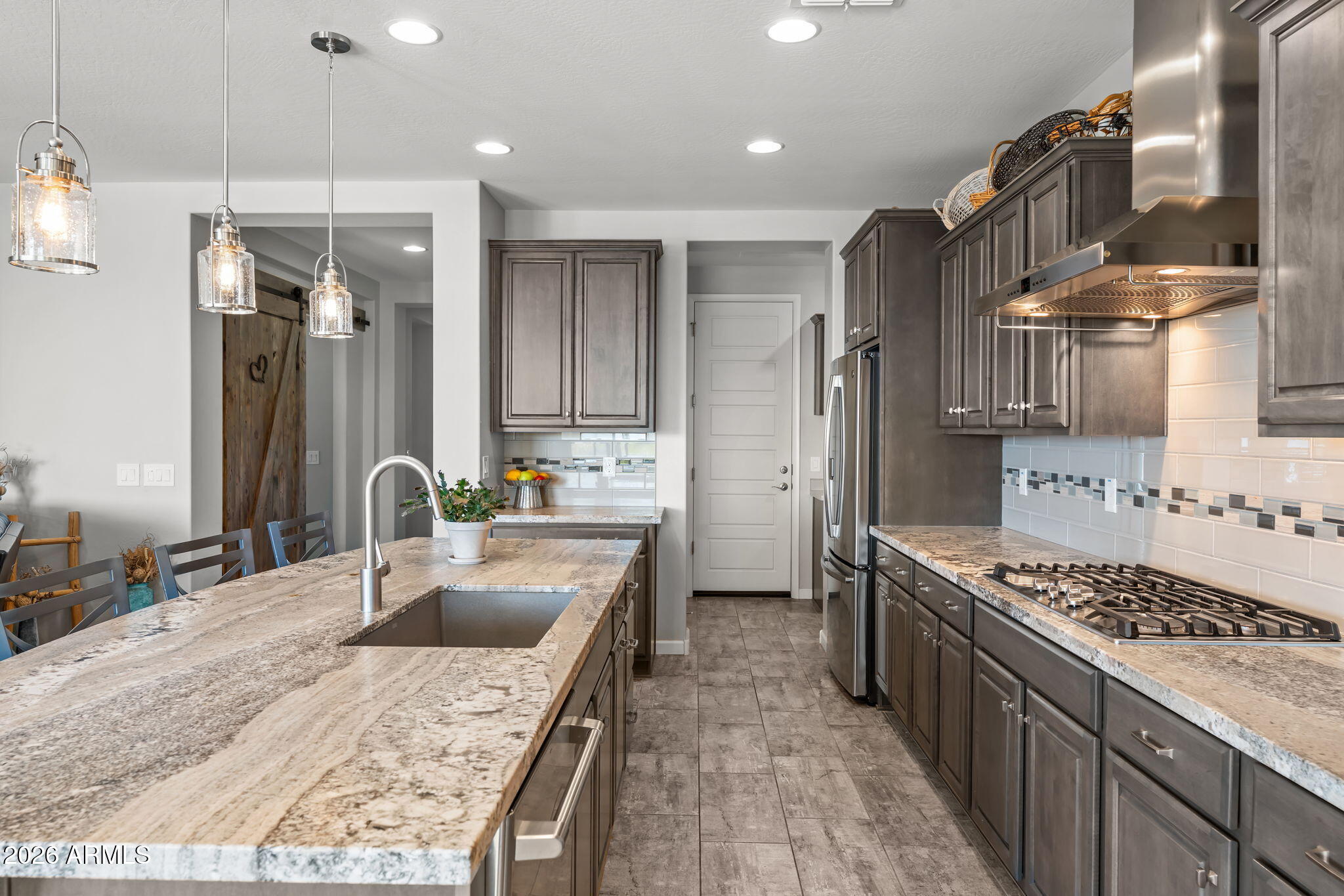 3855 Gold Ridge Road Wickenburg, AZ 85390 - Photo 13 of 38 Large Kitchen Island