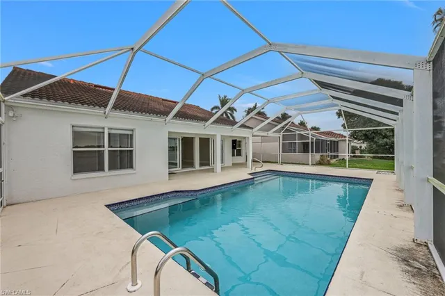 $824,500 | 7415 Mill Pond Circle, Naples, FL 34109