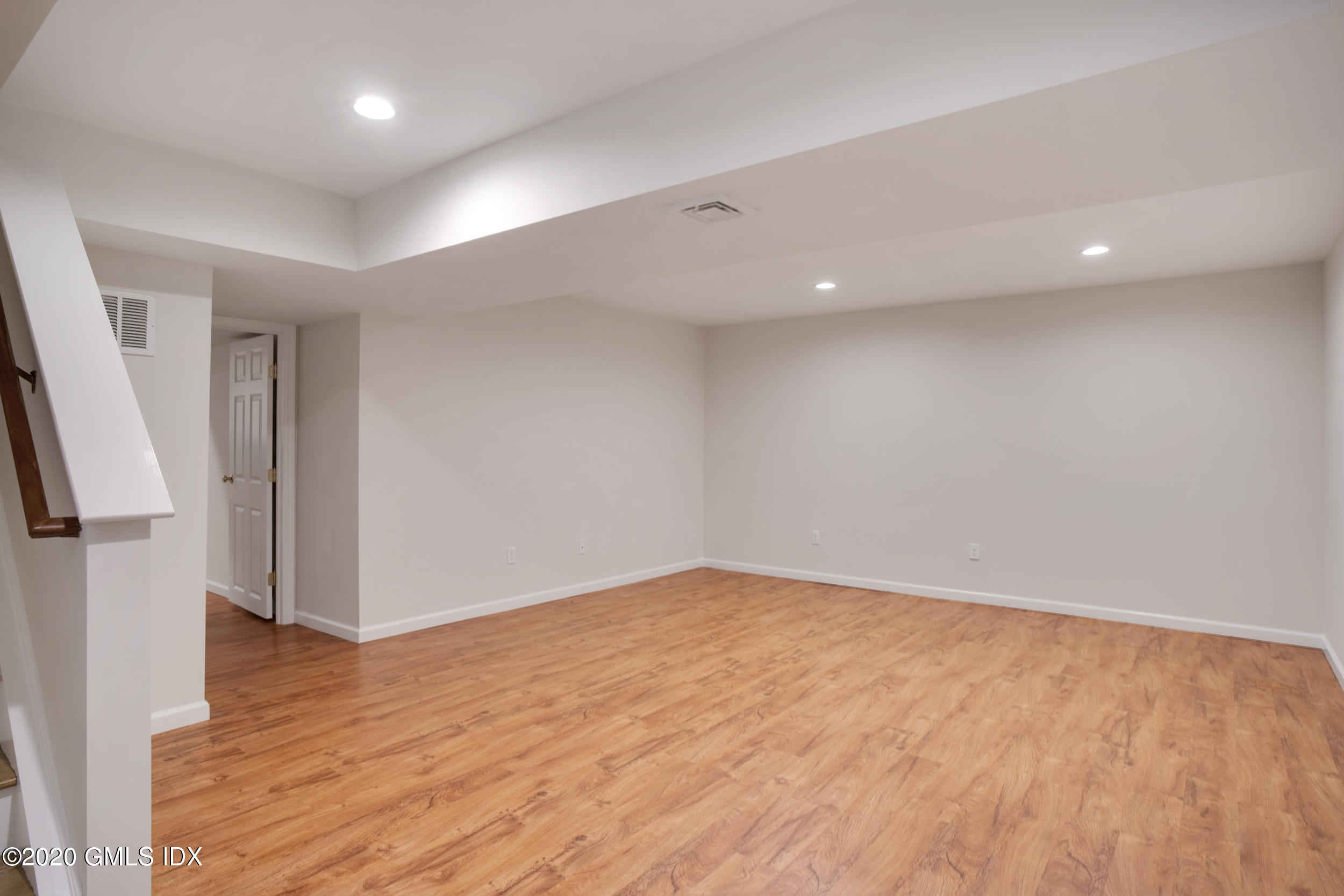 18 Rippowam Road, Unit 2B Cos Cob, CT 06807 - Photo 29 of 34 28