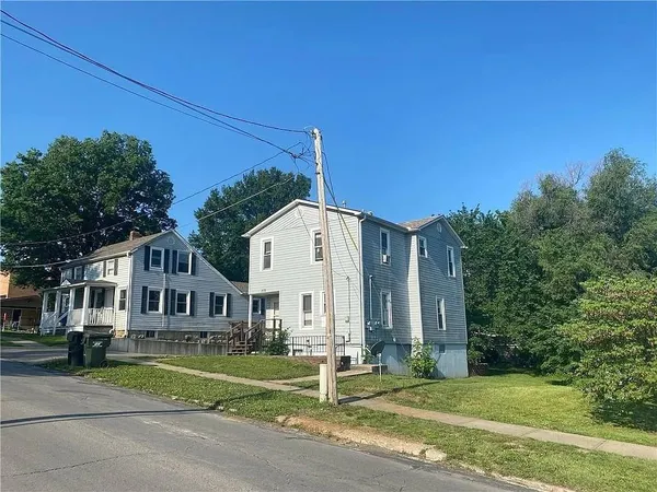 $225,000 | 206 South Washington Street, Warrensburg, MO 64093