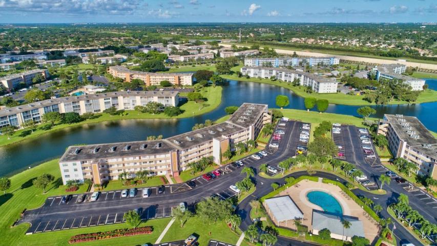 145 Brighton D Boca Raton, FL 33434 - Photo 16 of 27 Over view of Century