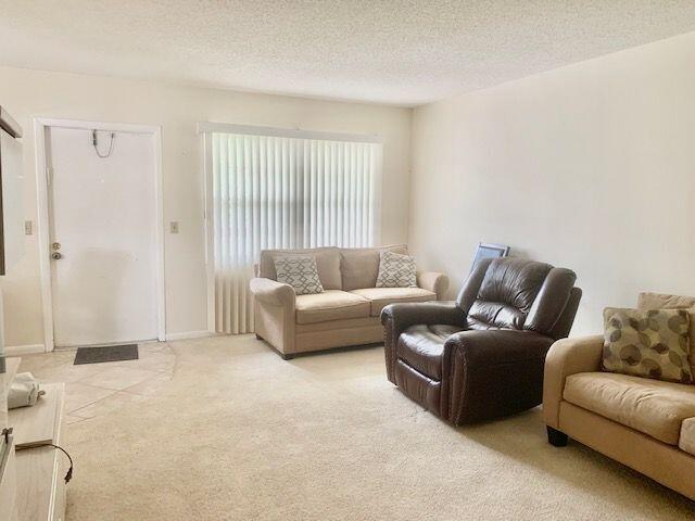 145 Brighton D Boca Raton, FL 33434 - Photo 8 of 27 Living Room