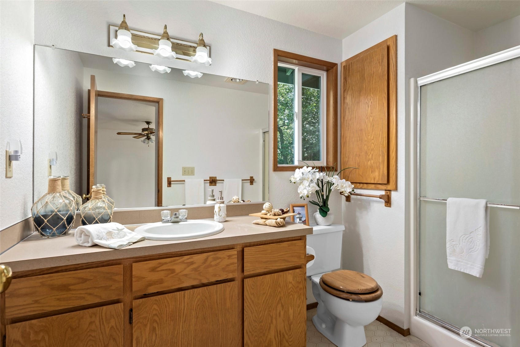 1400 Eagle Ridge Road Oak Harbor, WA 98277 - Photo 17 of 40 Gallery Image 17
