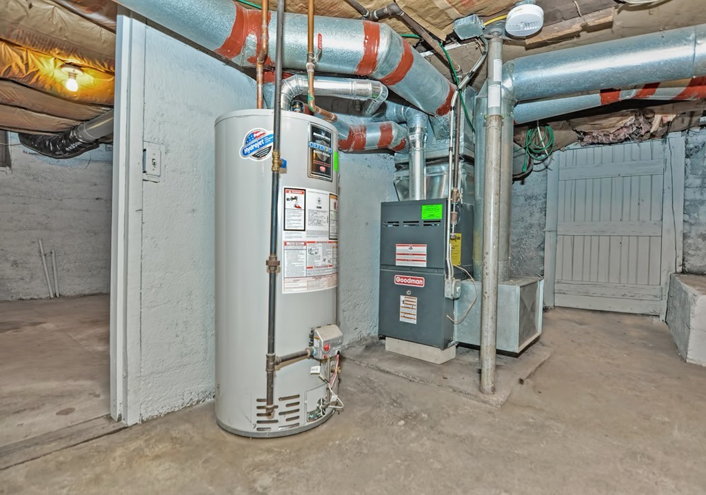 65 Edgewater Avenue Shrewsbury, MA 01545 - Photo 19 of 24 a view of outdoor space