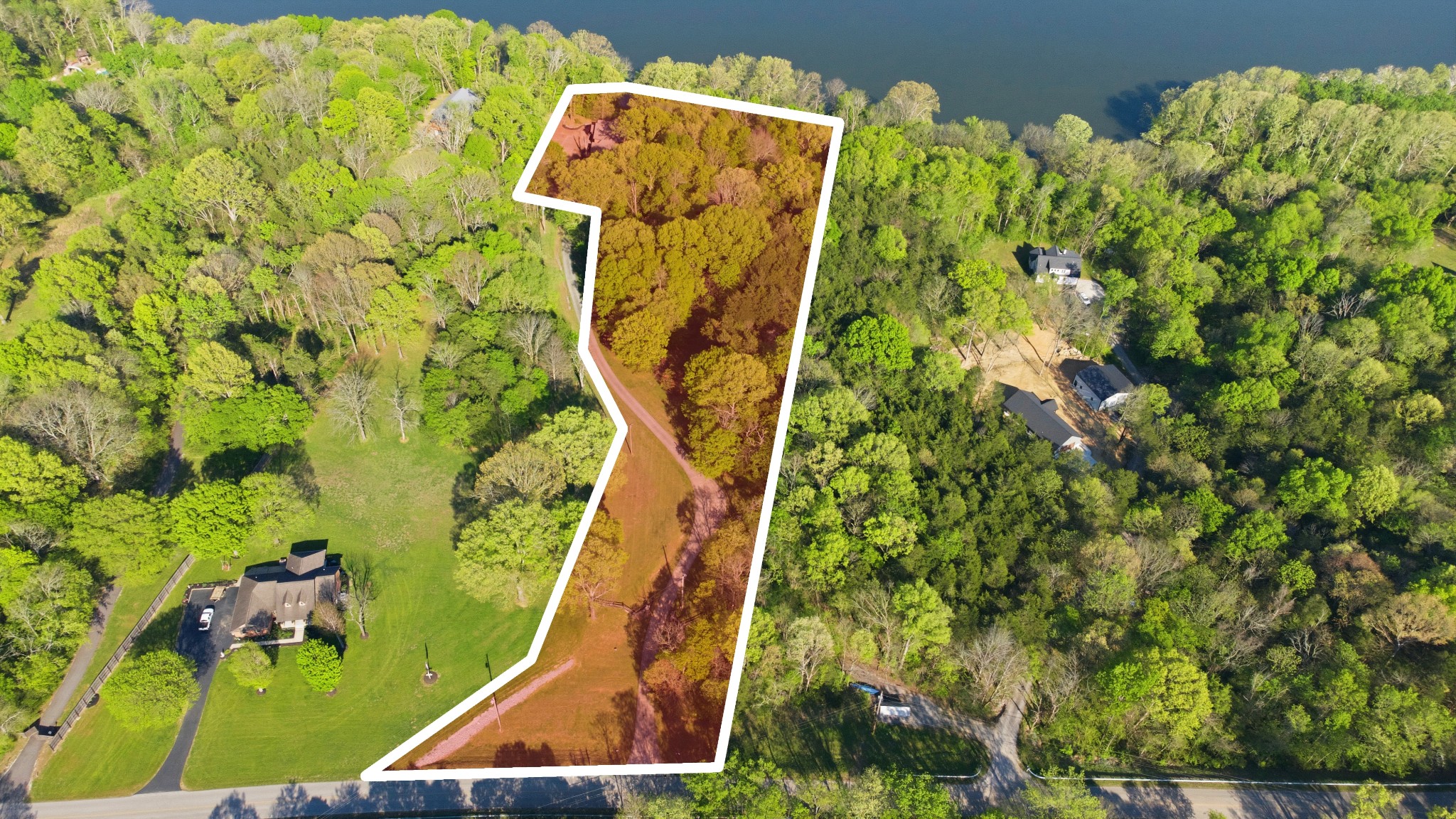 1605 Puryears Bend Road Hartsville, TN 37074 - Photo 5 of 63