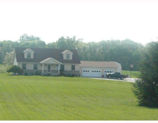 254 Hardin Road Piqua, OH 45356 - Photo 2 of 18