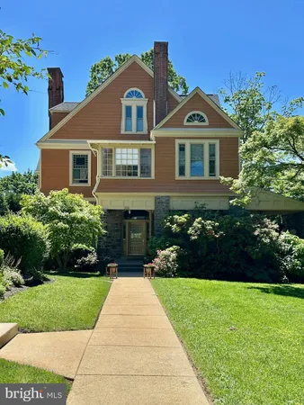 $1,249,000 | 206 Price Avenue, Unit 2, Narberth, PA 19072