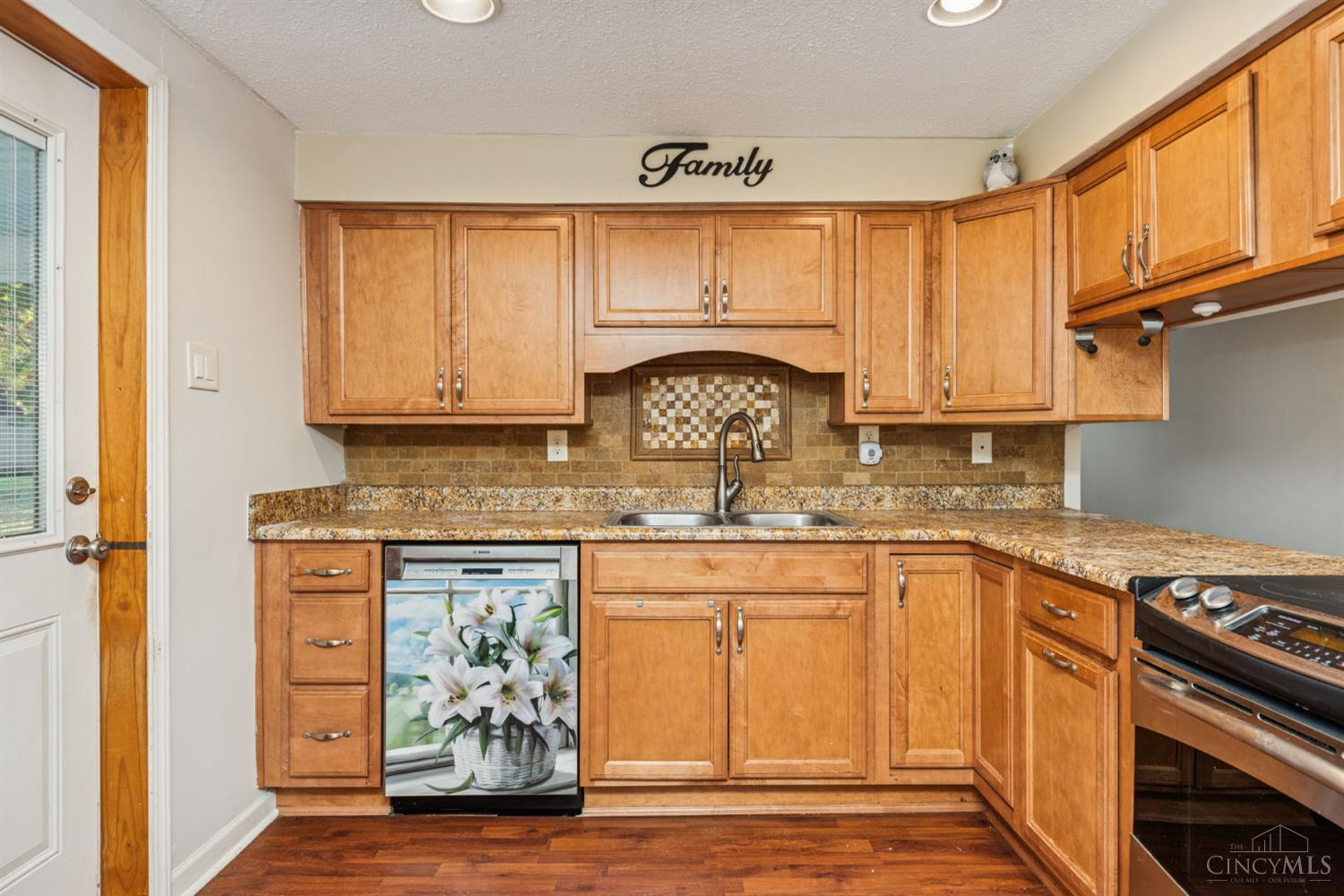 1408 Dale Road Amelia, OH 45102 - Photo 22 of 42 Gallery Image 22