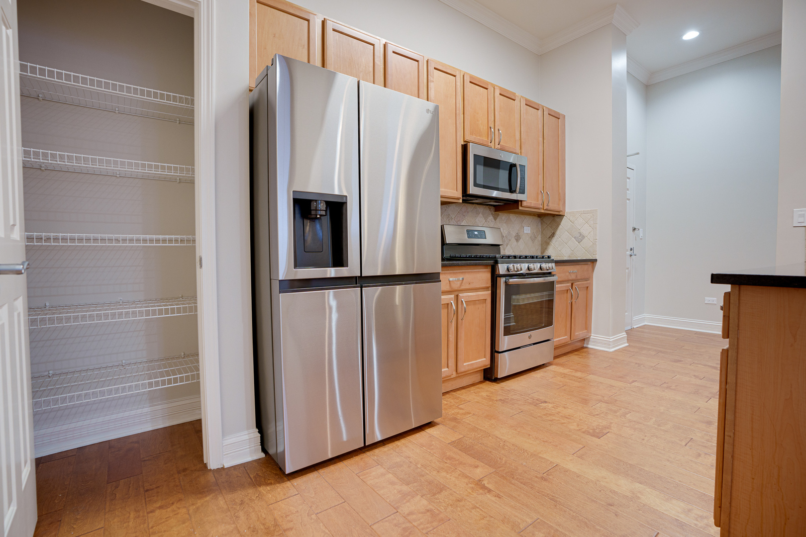 1781 Tudor Lane, Unit 308 Northbrook, IL 60062 - Photo 22 of 41