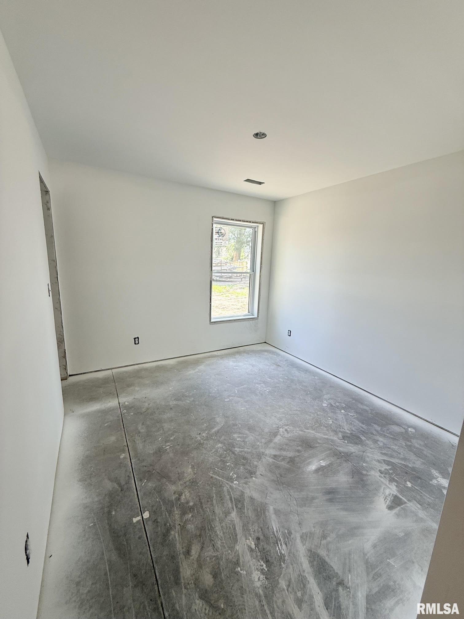 2264 Chestnut Street Quincy, IL 62301 - Photo 10 of 13