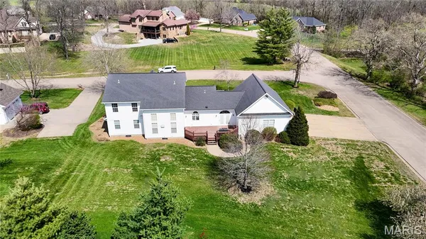 $530,000 | 718 Willow Brook Drive, Farmington, MO 63640
