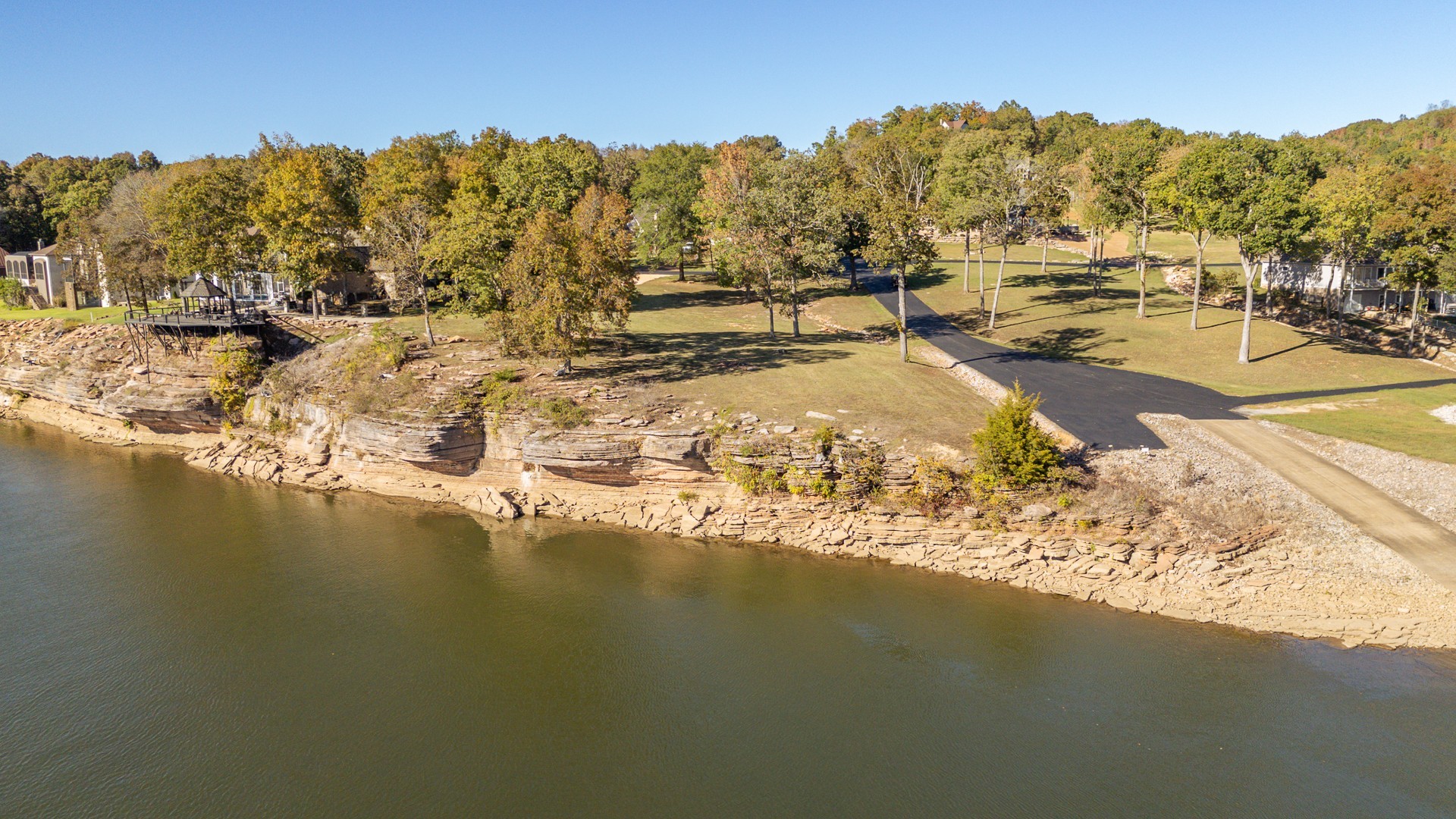 21 Rivers Edge Cove Bath Springs, TN 38311 - Photo 38 of 41