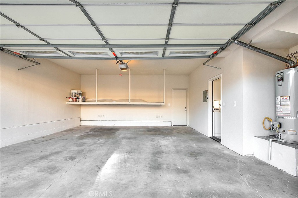 2015 Morgan Lane, Unit B Redondo Beach, CA 90278 - Photo 16 of 19