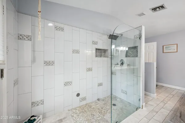 $1,200,000 | 2032 East Euclid Avenue, Phoenix, AZ 85042