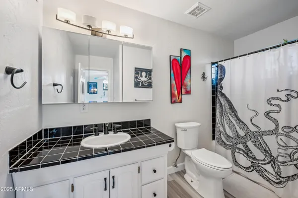 $1,200,000 | 2032 East Euclid Avenue, Phoenix, AZ 85042