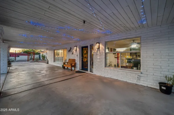 $1,200,000 | 2032 East Euclid Avenue, Phoenix, AZ 85042