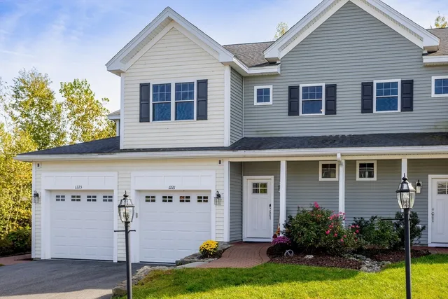 $439,900 | 1221 Hazelwood Way, Unit 1221, Clinton, MA 01510