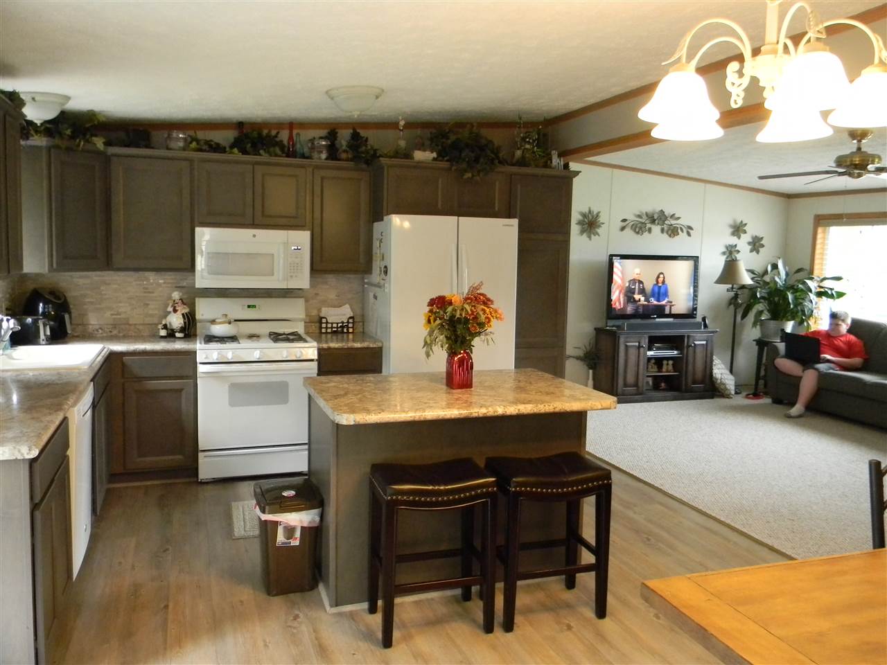 1470 Gerald Miller Road West Branch, MI 48661 - Photo 11 of 27 1853041-10.JPG