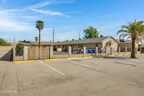 $1,500,000 | 2238 East Taylor Street, Phoenix, AZ 85006