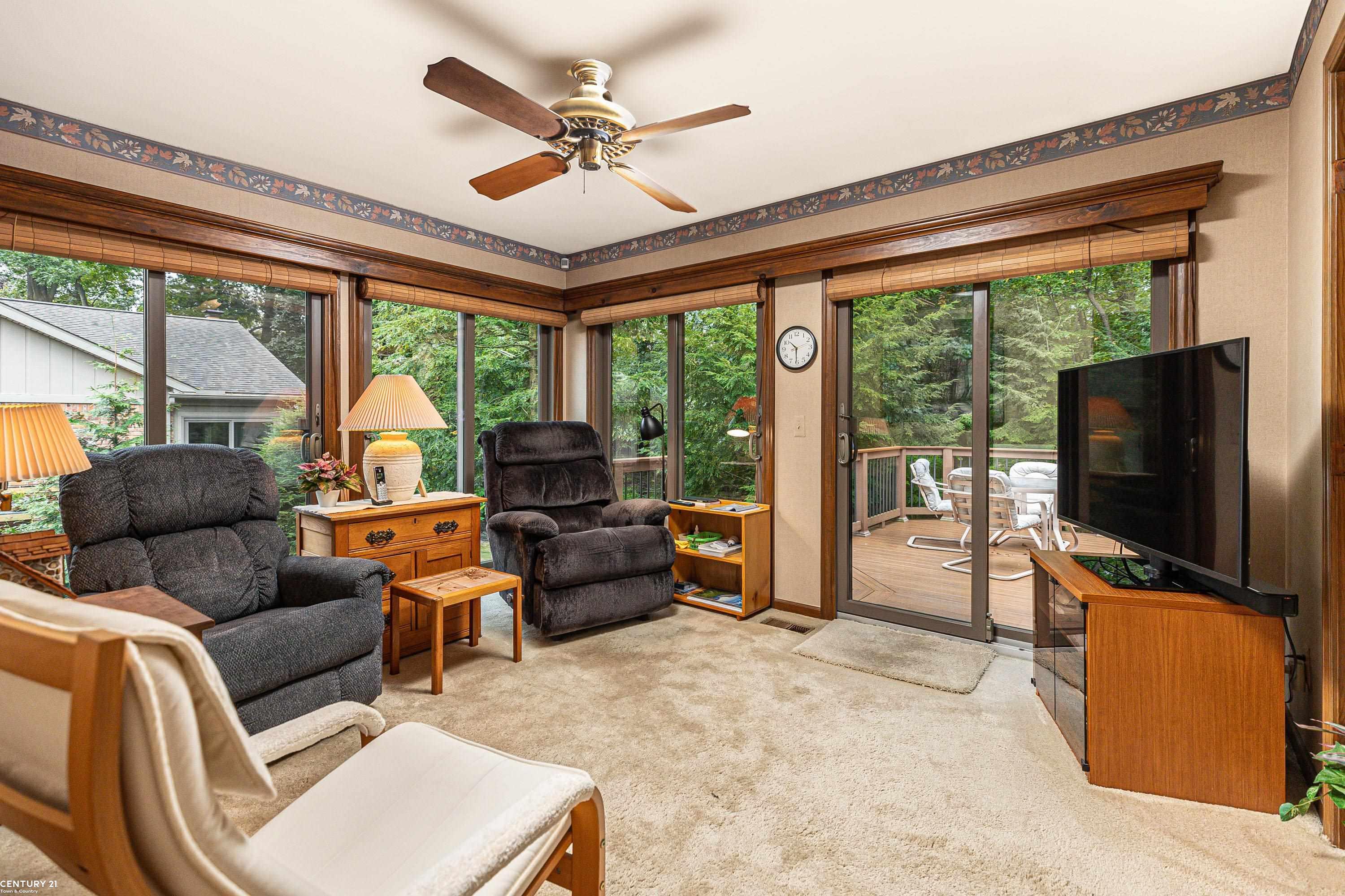 1275 Greenleaf Drive Rochester Hills, MI 48309 - Photo 28 of 36