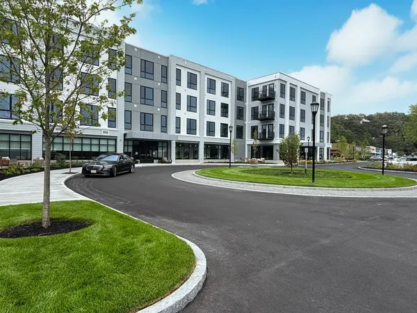 $444,900 | 80 Constitution Avenue, Unit 321, Portsmouth, NH 03801