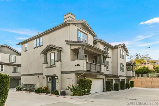 $3,450 | 16915 Hutchins Landing, Unit 45, San Diego, CA 92127