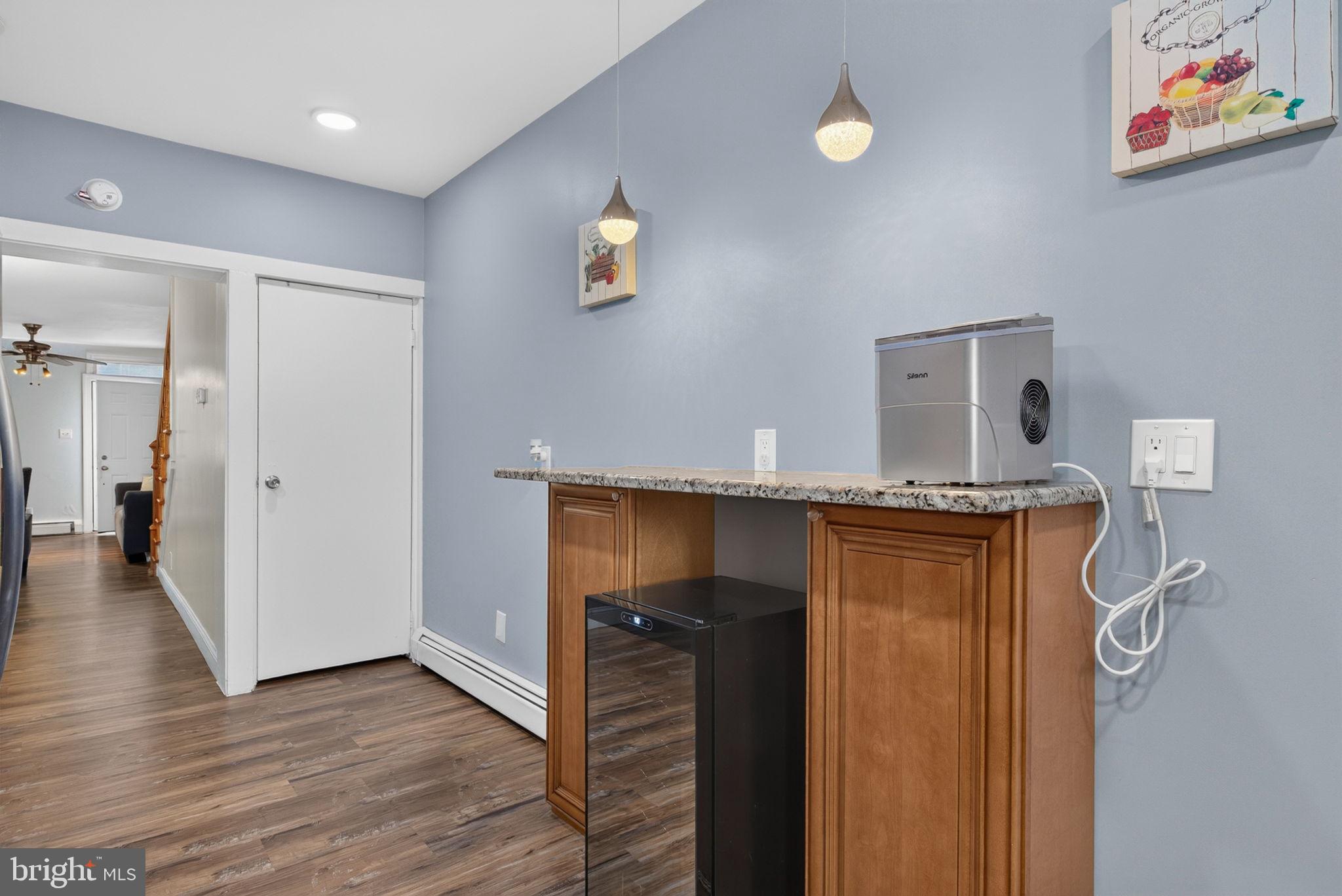 709 East Chestnut Street Lancaster, PA 17602 - Photo 12 of 29