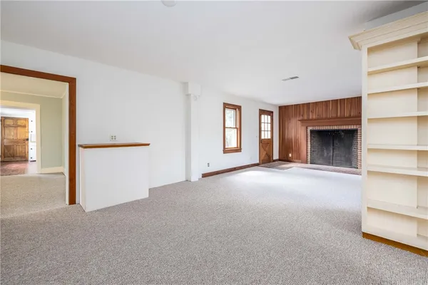 $2,700 | 1253 Fairport Road, Perinton, NY 14450