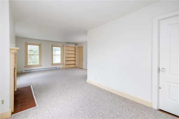 $2,700 | 1253 Fairport Road, Perinton, NY 14450