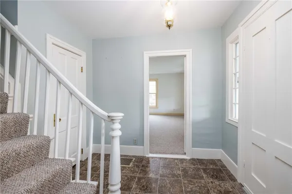 $2,700 | 1253 Fairport Road, Perinton, NY 14450