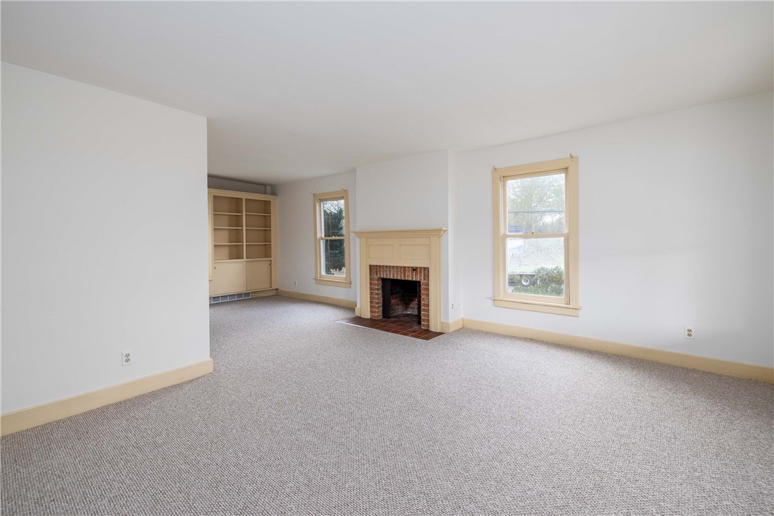 1253 Fairport Road Perinton, NY 14450 - Photo 28 of 45