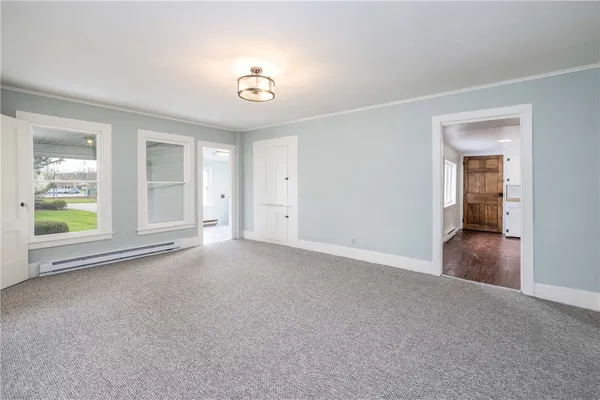 $2,700 | 1253 Fairport Road, Perinton, NY 14450
