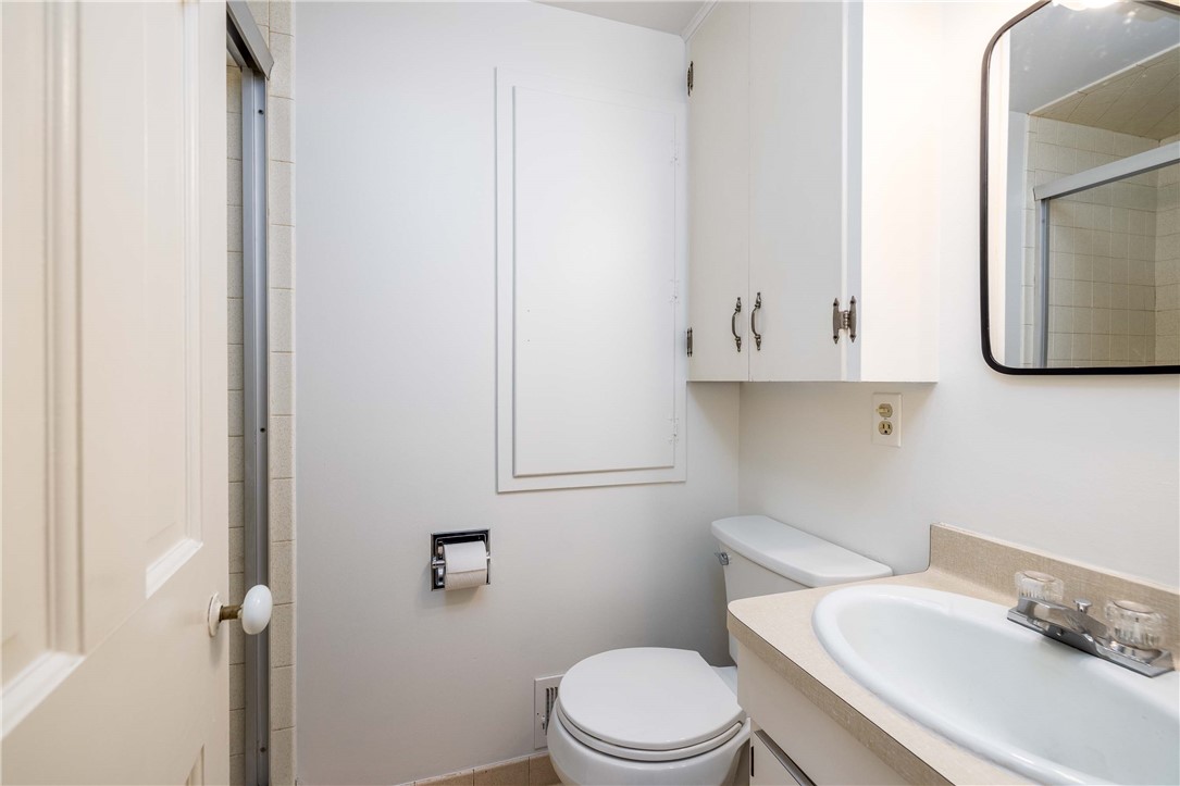 1253 Fairport Road Perinton, NY 14450 - Photo 38 of 45