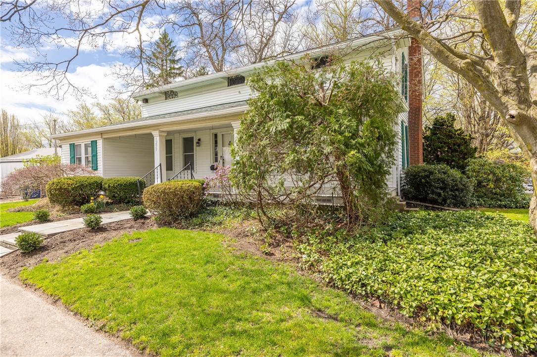 1253 Fairport Road Perinton, NY 14450 - Photo 7 of 45