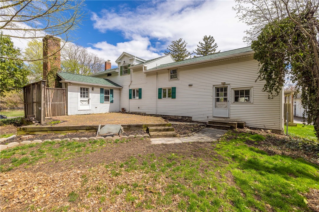 1253 Fairport Road Perinton, NY 14450 - Photo 8 of 45