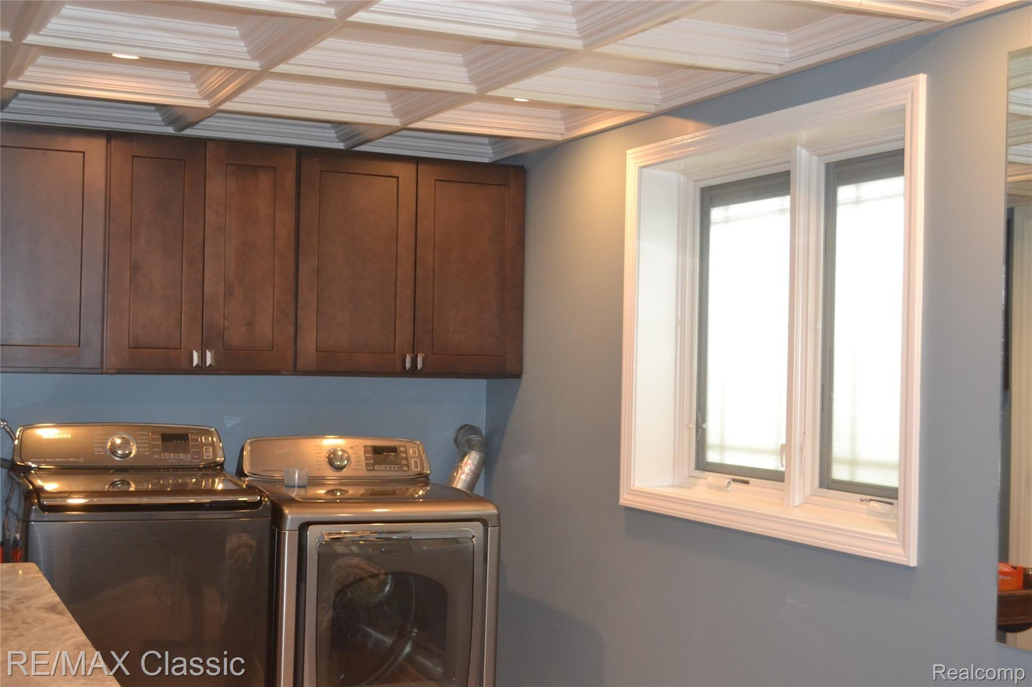 3872 Sleeth Road Commerce Township, MI 48382 - Photo 26 of 51 Laundry Room