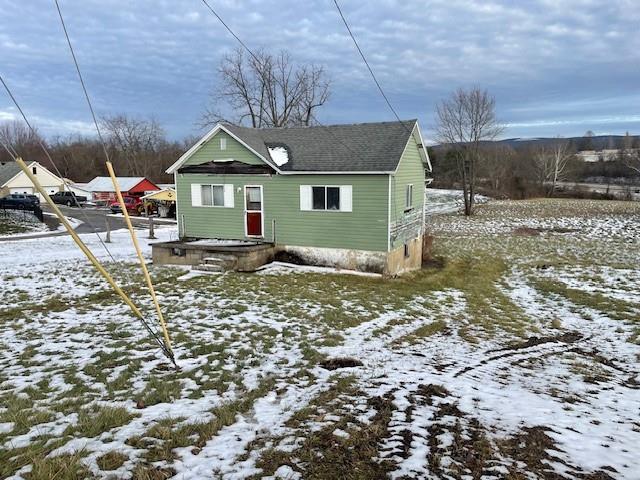 316-318 Bute Road Uniontown, PA 15401 - Photo 3 of 6 a house view with a backyard space