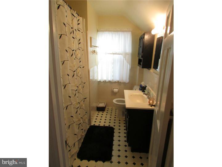 200 Sunnybrook Road Springfield, PA 19064 - Photo 20 of 24 Bathroom