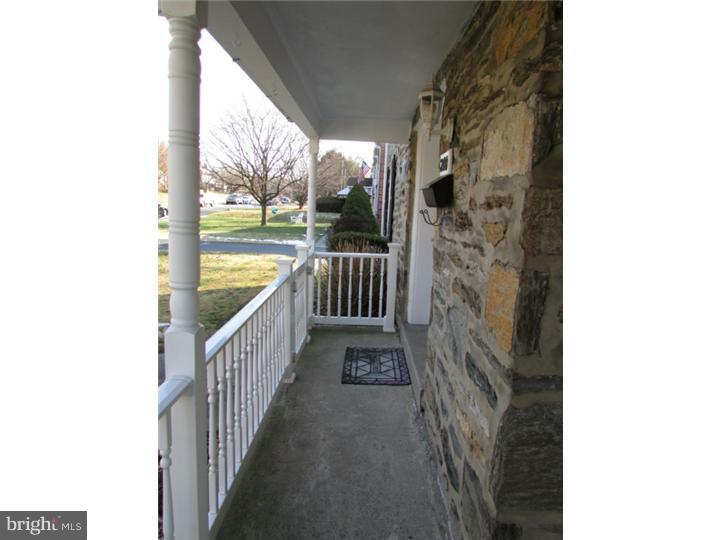 200 Sunnybrook Road Springfield, PA 19064 - Photo 4 of 24 Porch