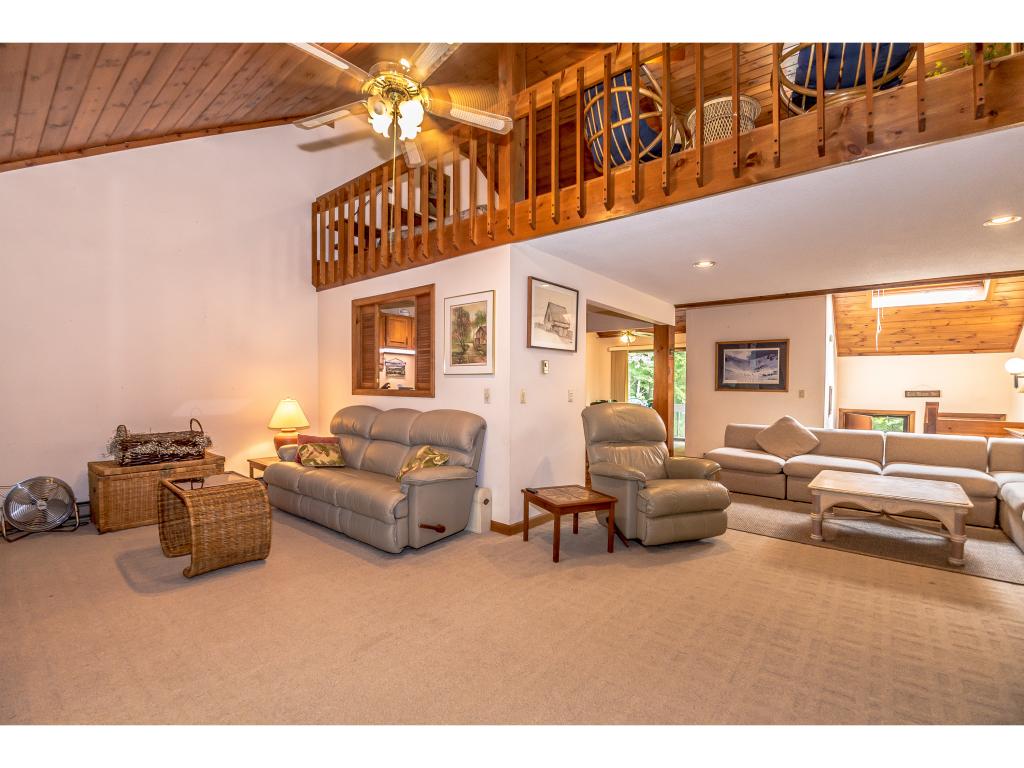 141 Stonehurst Manor Road, Unit 15D Conway, NH 03860 - Photo 4 of 21 Gallery Image 4