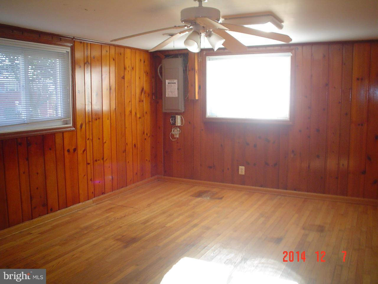 10204 Conover Drive Silver Spring, MD 20902 - Photo 8 of 14 Interior (General)
