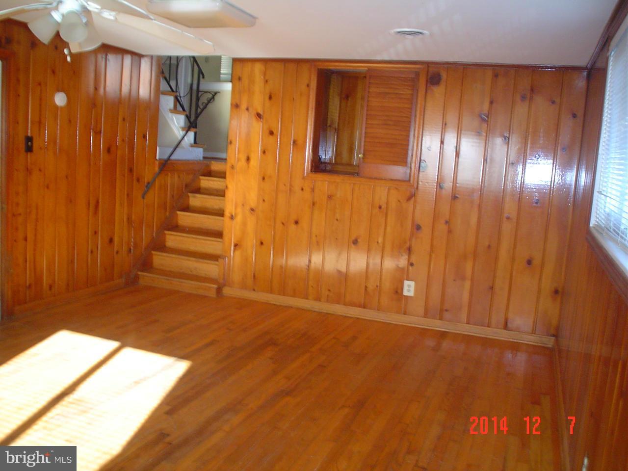 10204 Conover Drive Silver Spring, MD 20902 - Photo 9 of 14 Interior (General)
