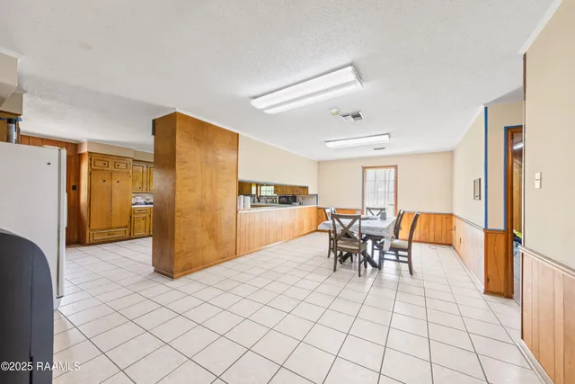 $299,000 | 14 Henrietta Drive, Crowley, LA 70526