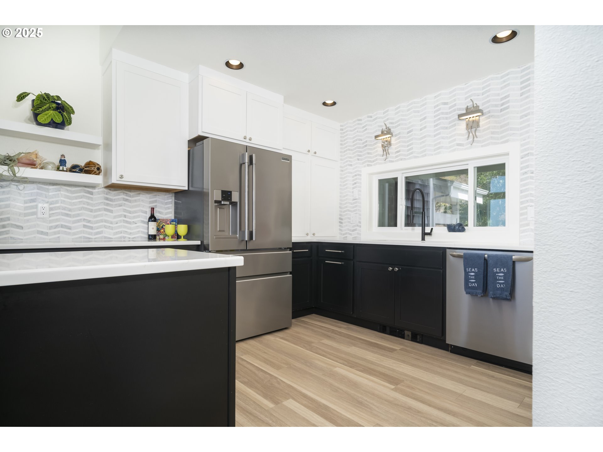 440 Capes Drive Oceanside, OR 97141 - Photo 20 of 47