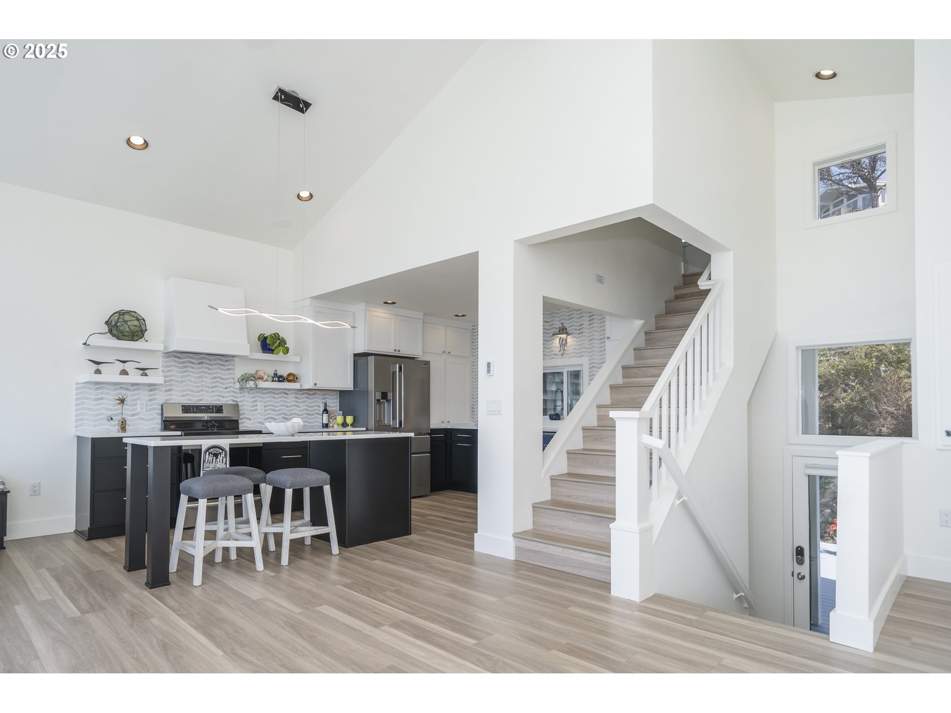 440 Capes Drive Oceanside, OR 97141 - Photo 26 of 47