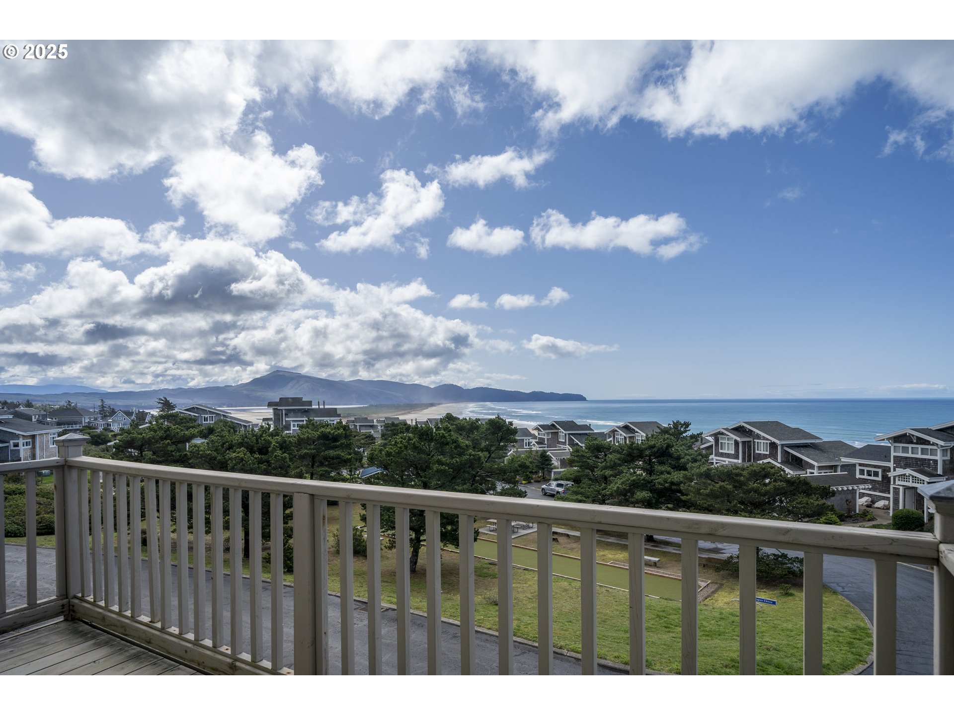 440 Capes Drive Oceanside, OR 97141 - Photo 4 of 47