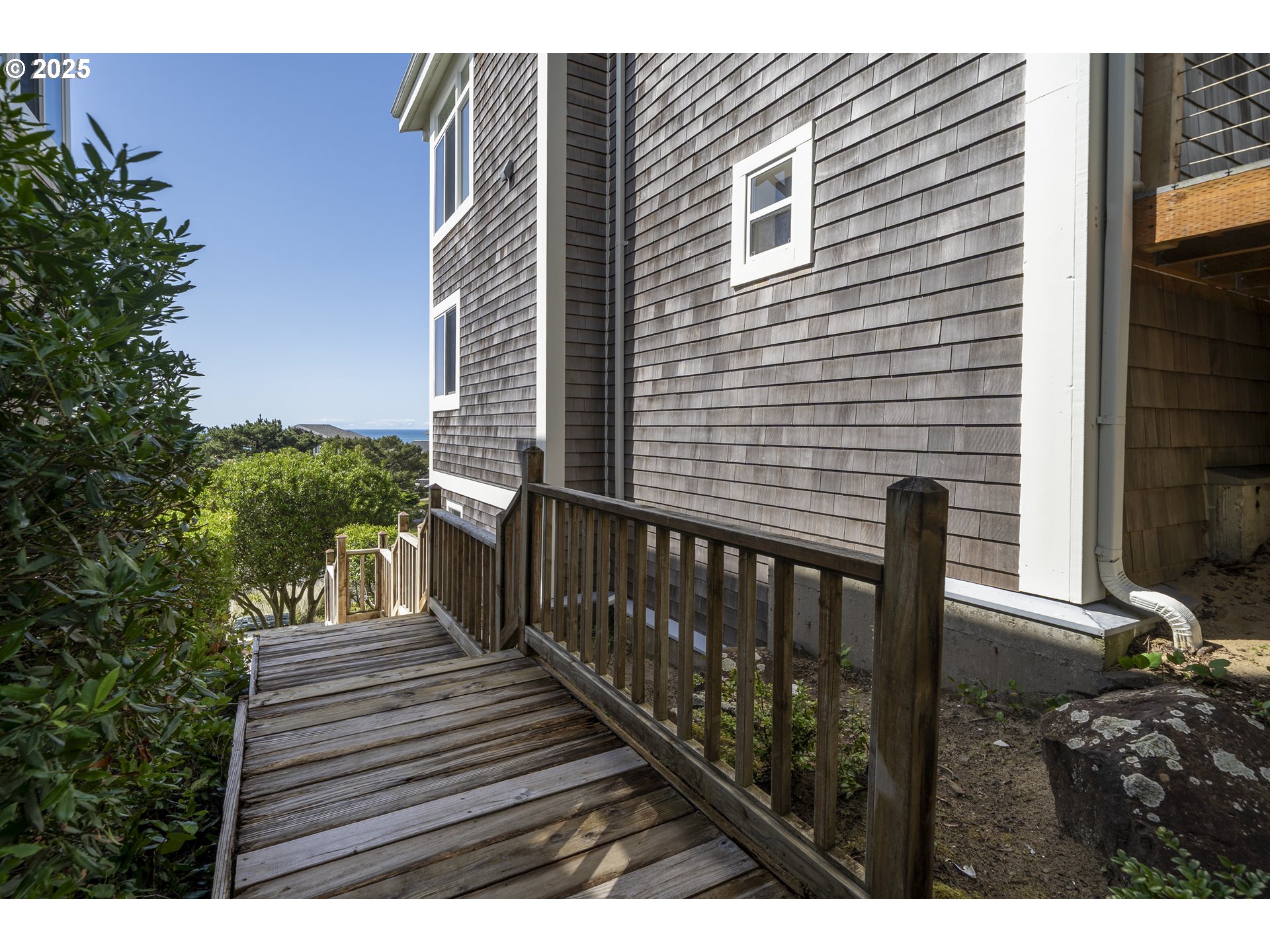 440 Capes Drive Oceanside, OR 97141 - Photo 5 of 47