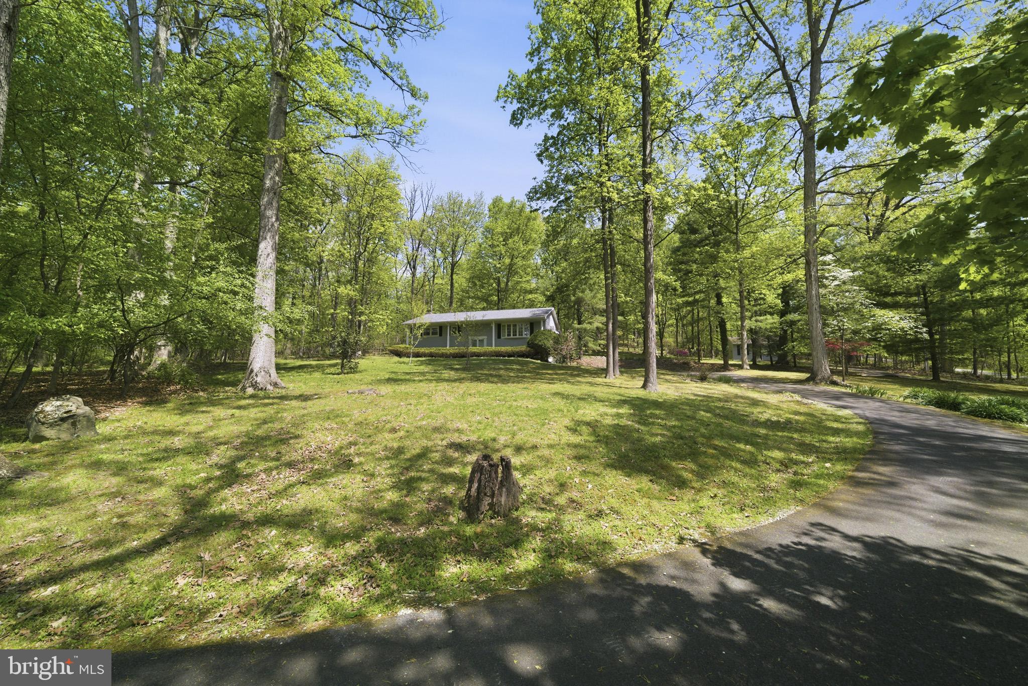 175 Carr Hill Road Gettysburg, PA 17325 - Photo 1 of 39
