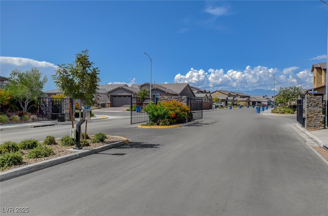 7025 Fossil Rim Street North Las Vegas, NV 89084 - Photo 27 of 28
